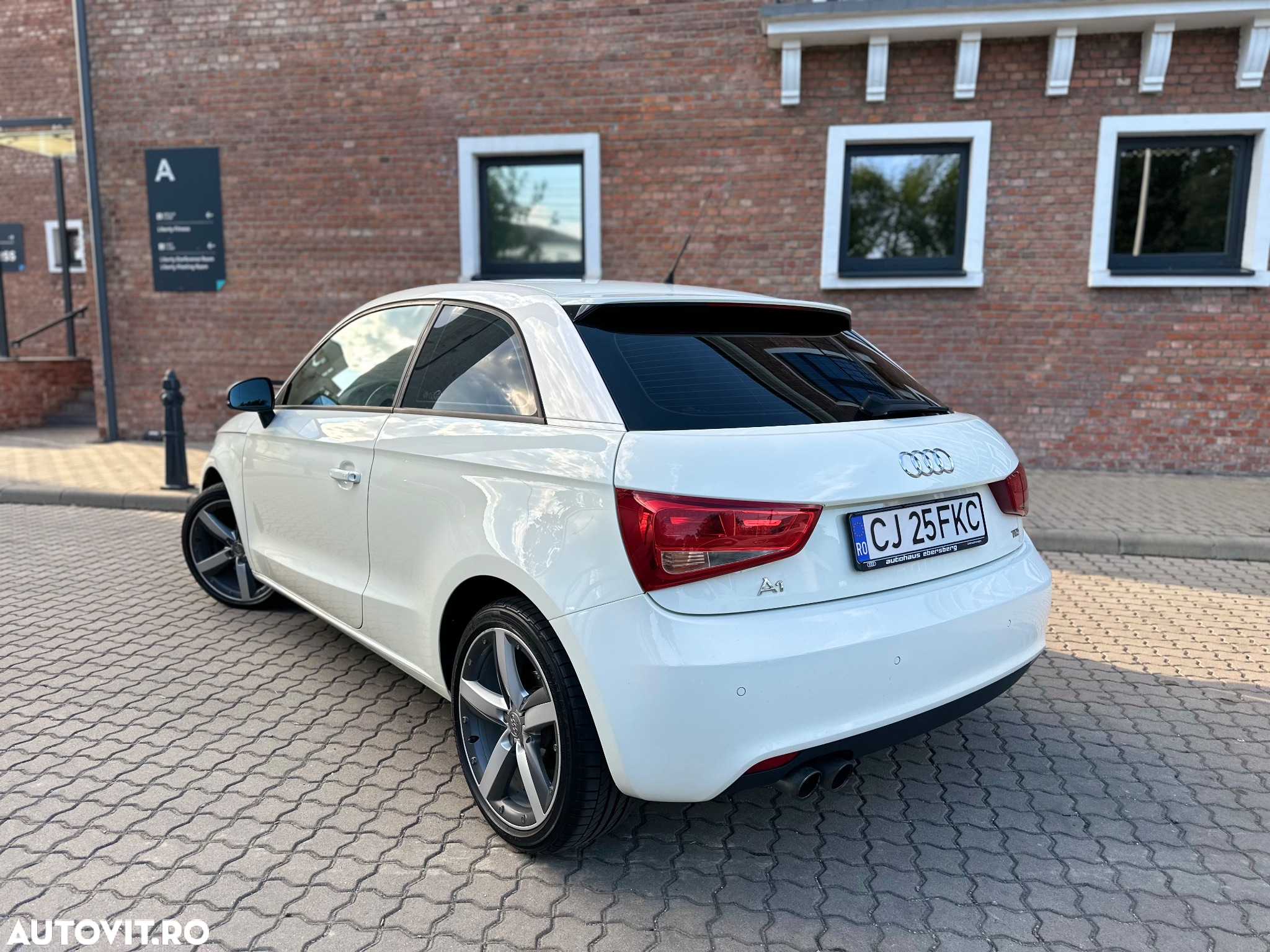 Audi A1 2.0 TDI Ambition - 7