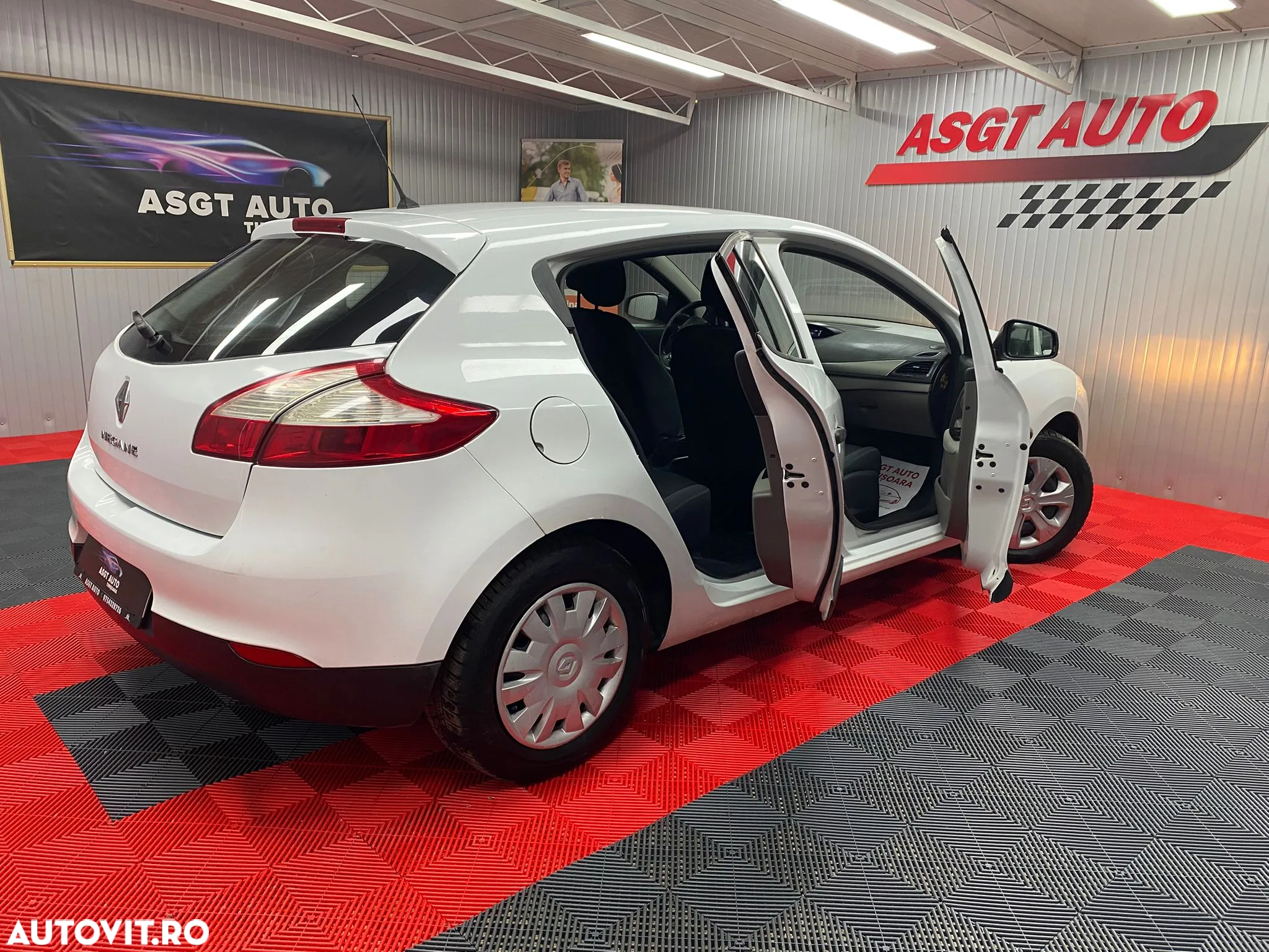 Renault Megane - 19