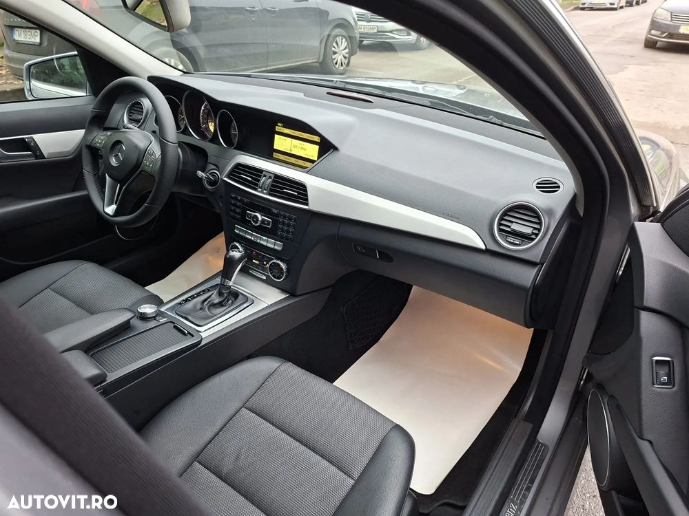 Mercedes-Benz C 220 T CDI 7G-TRONIC Avantgarde Edition - 9