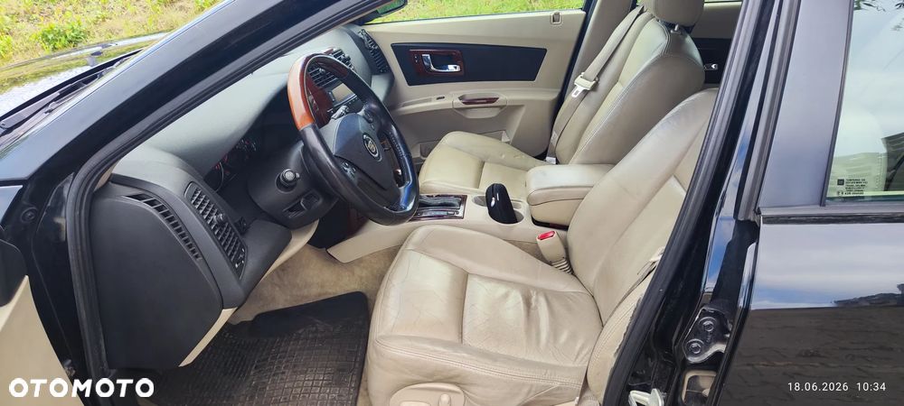 Cadillac CTS - 8