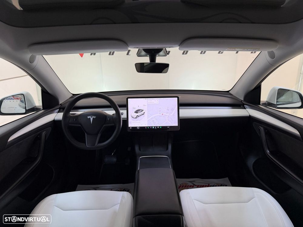 Tesla Model Y Tração Traseira - 49
