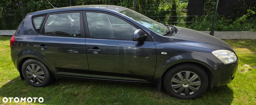 Kia Ceed 1.6 Crdi Comfort - 2