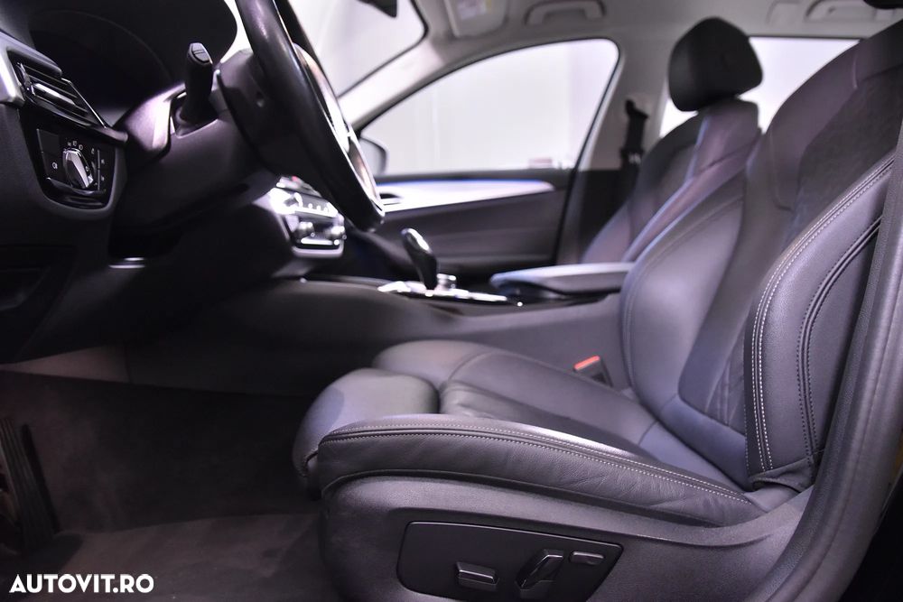 BMW Seria 5 530e xDrive AT PHEV - 25