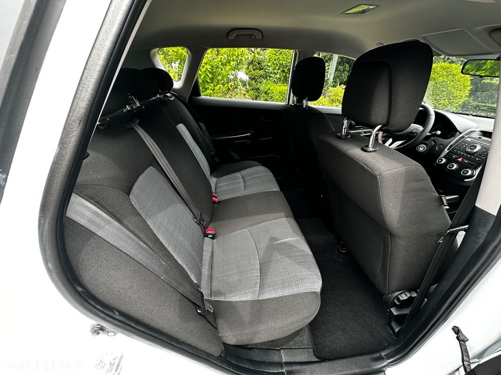 Kia Ceed 1.4 CVVT Attract - 8