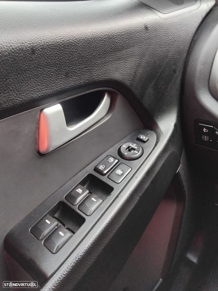 Kia Sportage 1.7 CRDI ISG TX - 18