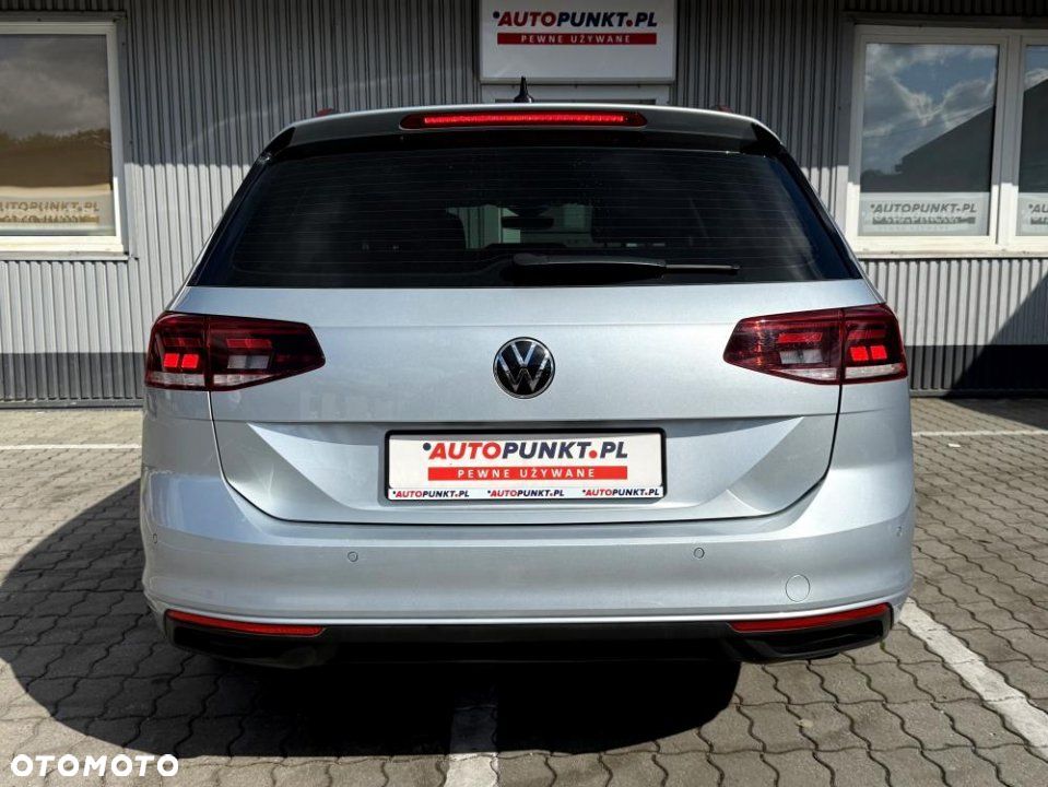Volkswagen Passat - 3