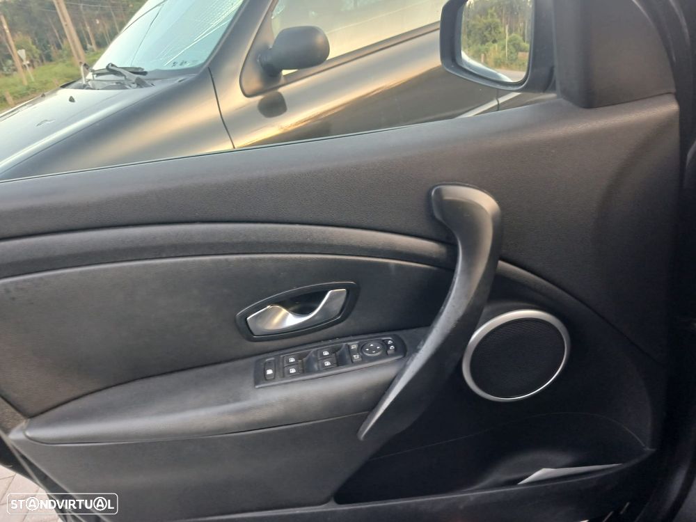Renault Mégane - 14
