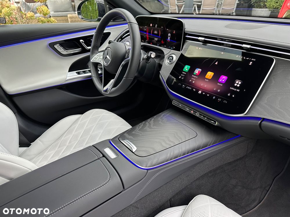 Mercedes-Benz Klasa E 220 d 4-Matic Exclusive - 12