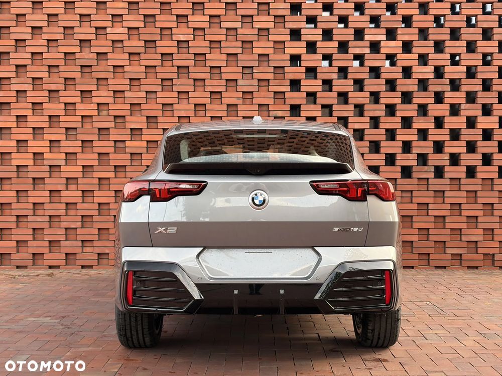 BMW X2 sDrive18d M Sport - 8