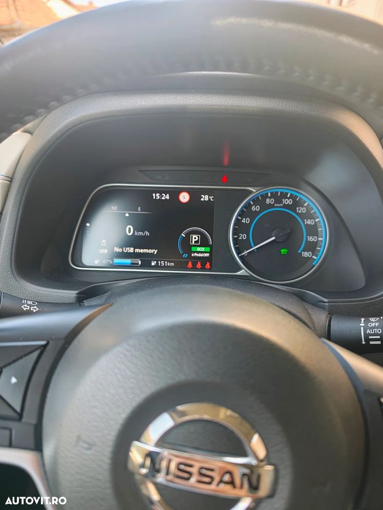 NISSAN Leaf 2019 — imagine 9