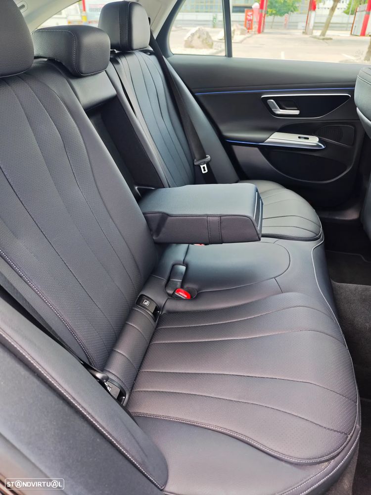 Mercedes-Benz E 300 e Station 9G-TRONIC Avantgarde - 11