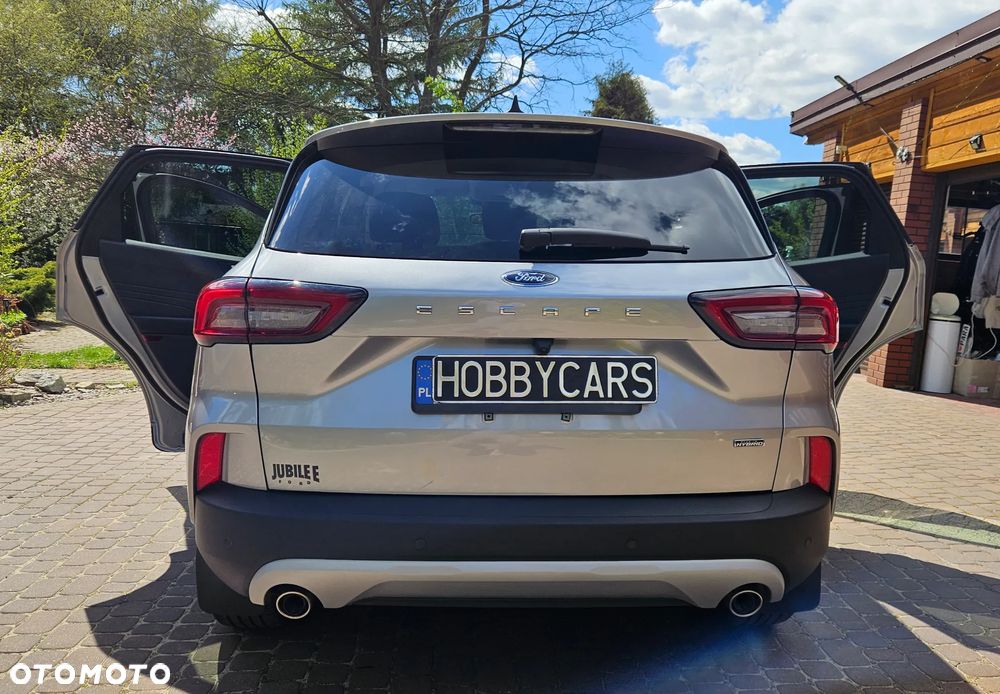 Ford Kuga - 19