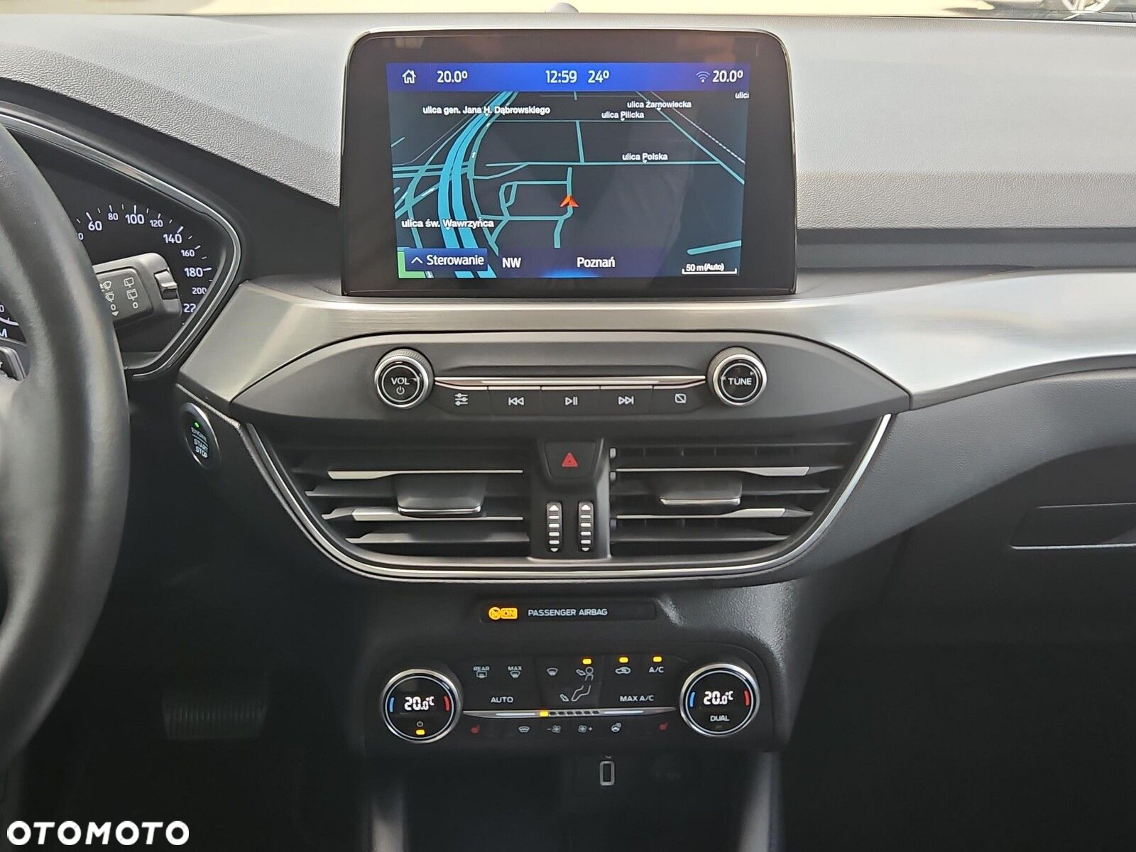 Ford Focus - 16