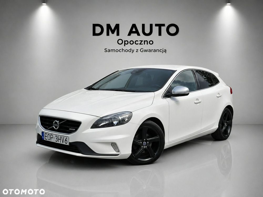 Volvo V40 D2 R-Design Momentum - 1