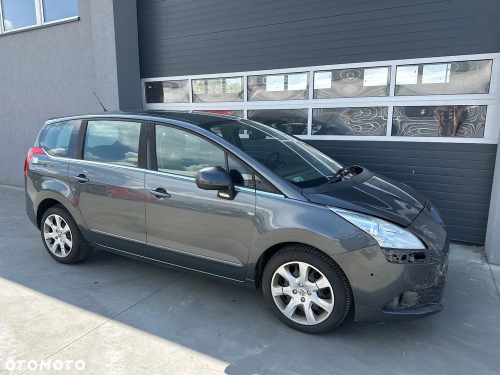 Peugeot 5008 1.6 HDi Premium - 5