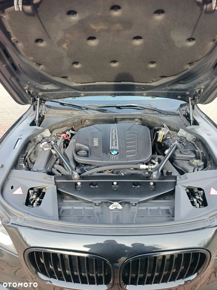 BMW Seria 7 740d xDrive Edition Exclusive - 28