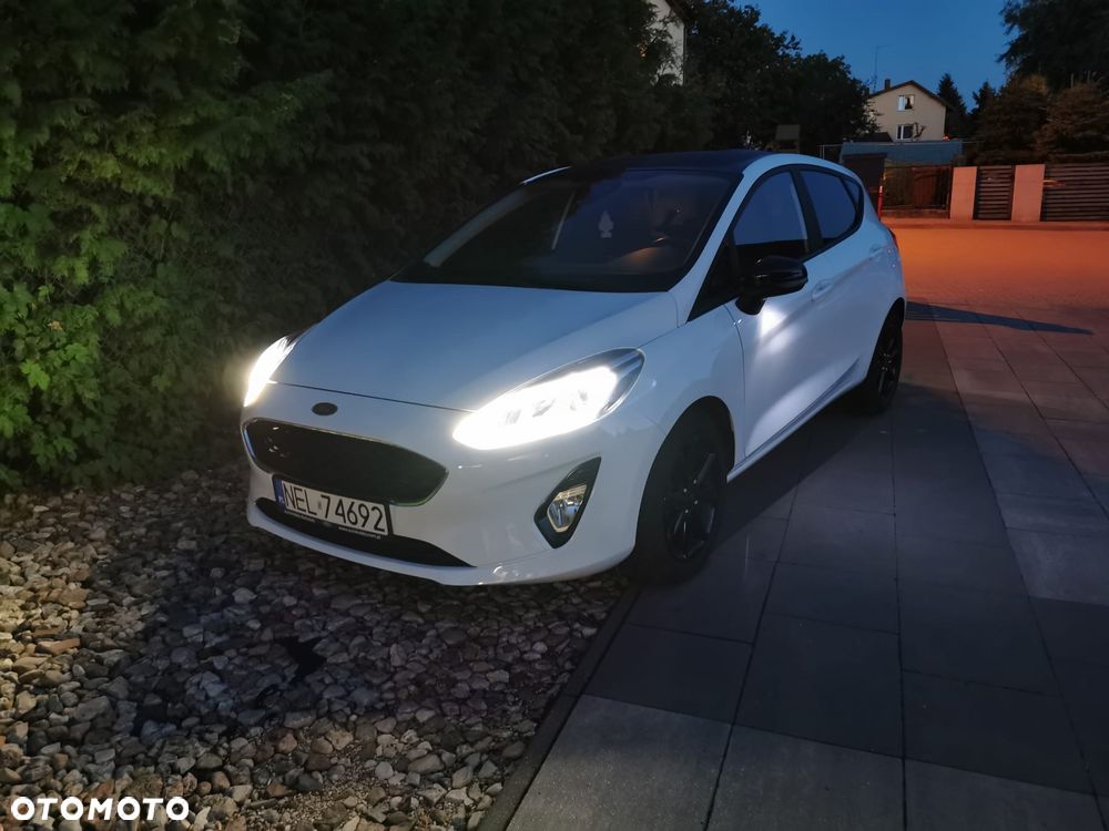 Ford Fiesta 1.0 EcoBoost S&S TITANIUM - 16