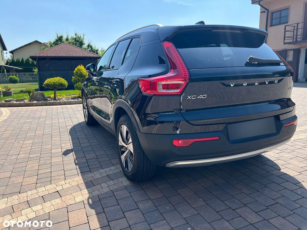 Volvo XC 40 T3 Momentum - 10