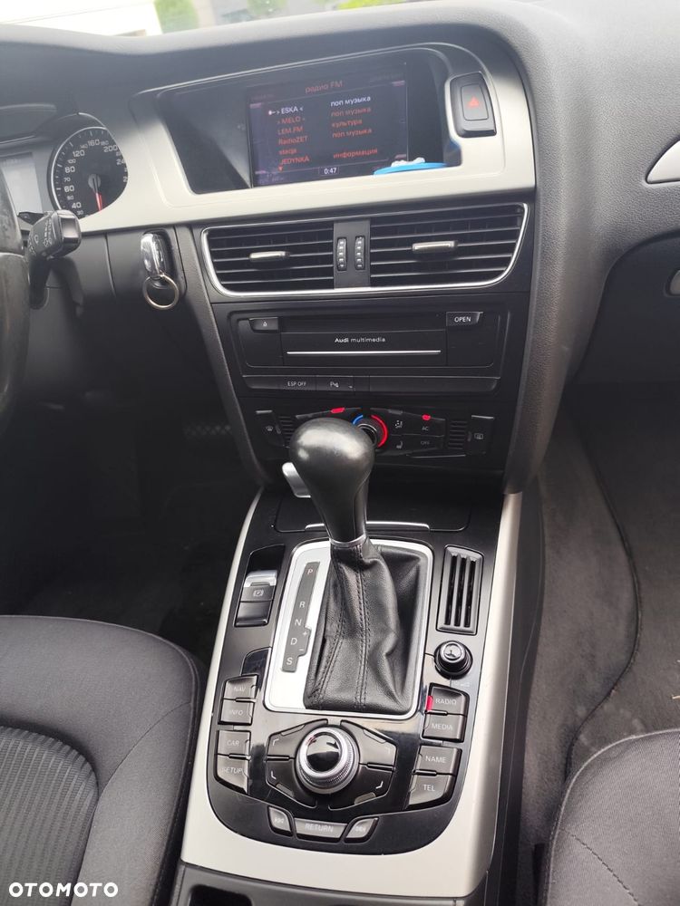 Audi A4 Avant - 4