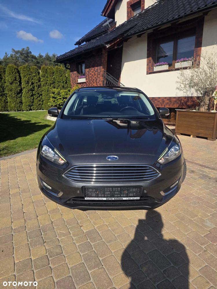 Ford Focus 1.0 EcoBoost Titanium - 3