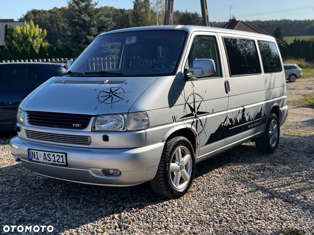 Volkswagen Multivan - 1