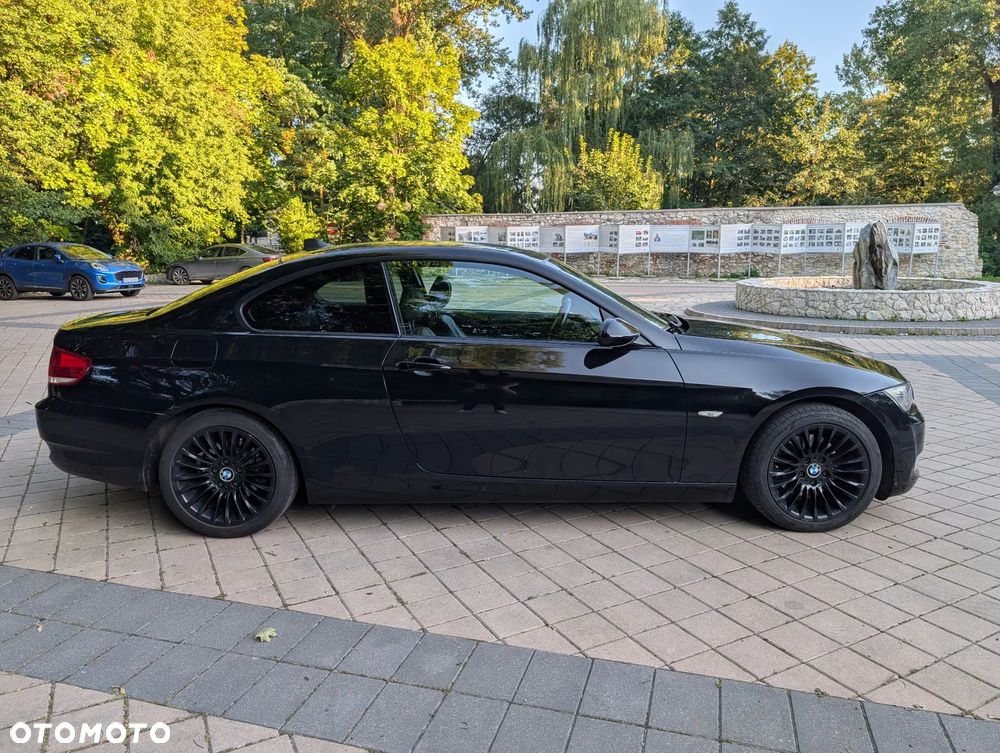 BMW Seria 3 320d - 5
