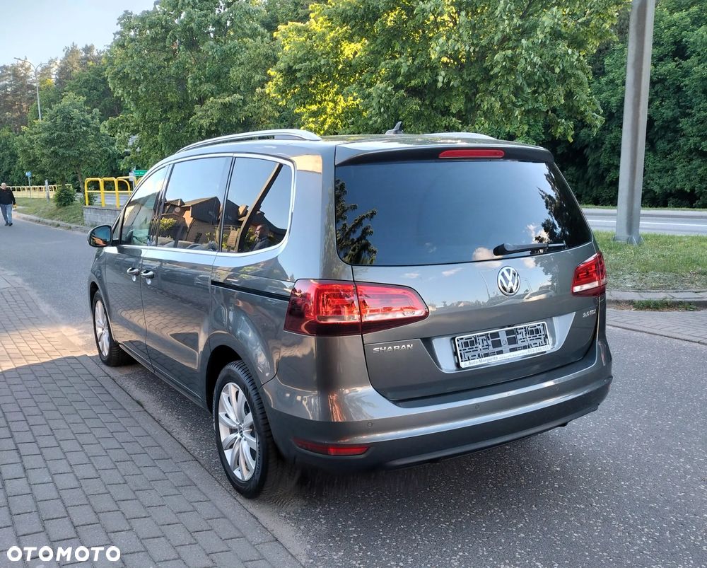Volkswagen Sharan 2.0 TDI DSG Highline Black Style - 3