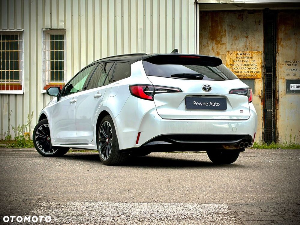 Toyota Corolla 2.0 Hybrid GR Sport - 16