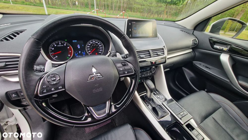 Mitsubishi Eclipse Cross 1.5 T-MIVEC ClearTec CVT 4WD Diamant Edition Plus - 32