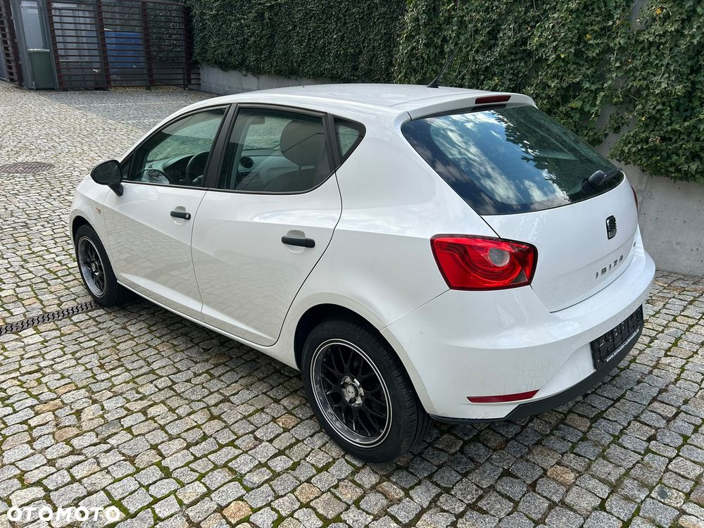 Seat Ibiza 2013 photo 5
