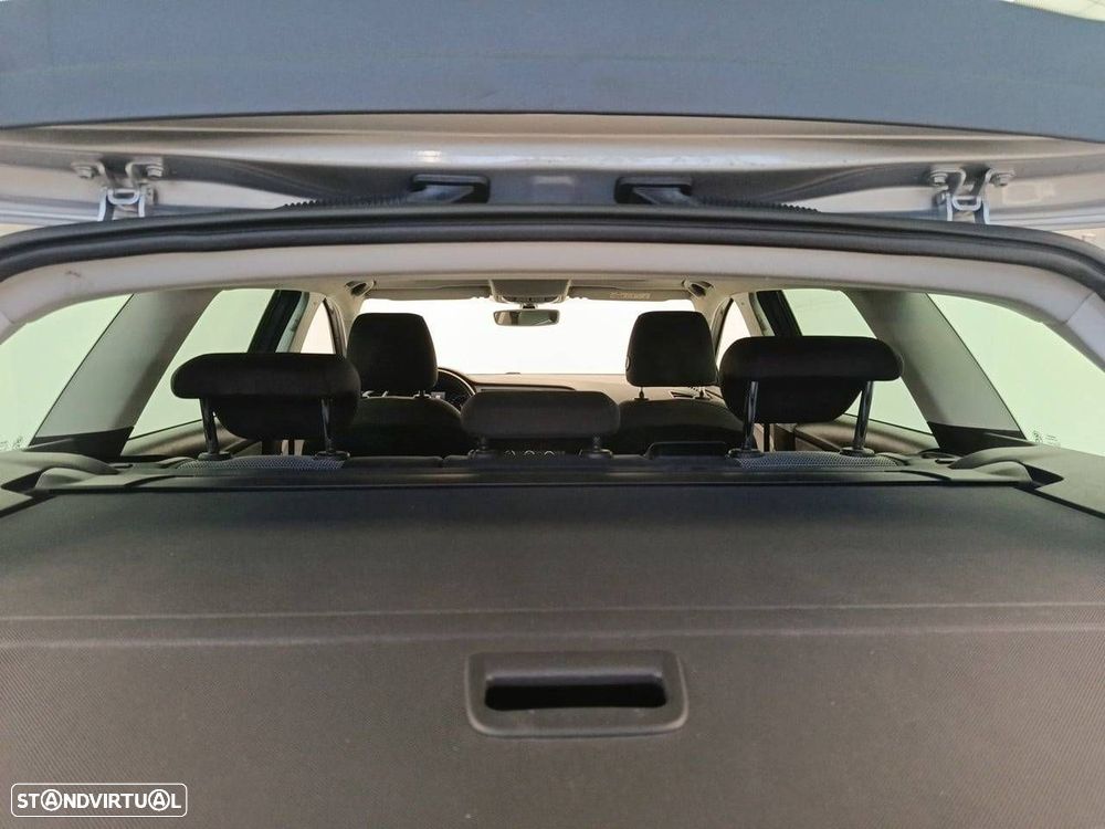 SEAT Leon ST 1.6 TDI Style S/S - 6