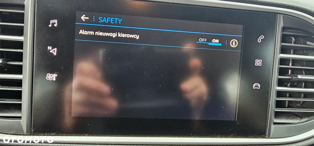 Peugeot 308 1.2 PureTech GPF Active S&S - 31