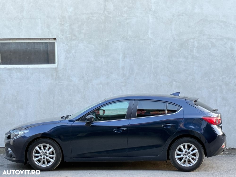 Mazda 3 - 13