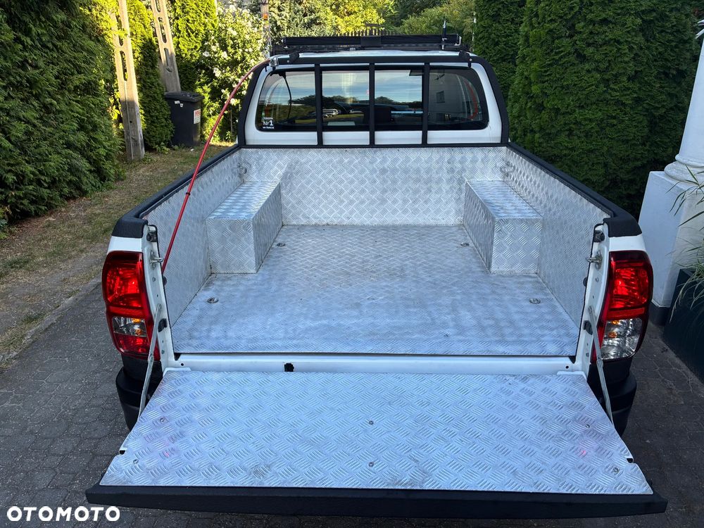 Toyota Hilux 2.4 D-4D Double Cab DLX 4x4 - 10