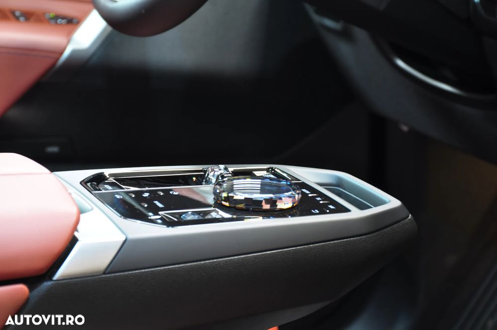 BMW iX xDrive60 - 16