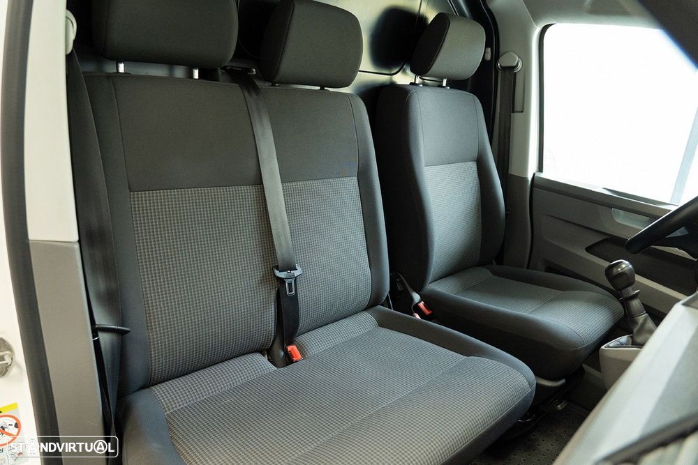 VW Transporter 2.0 TDI Extra AC - 16