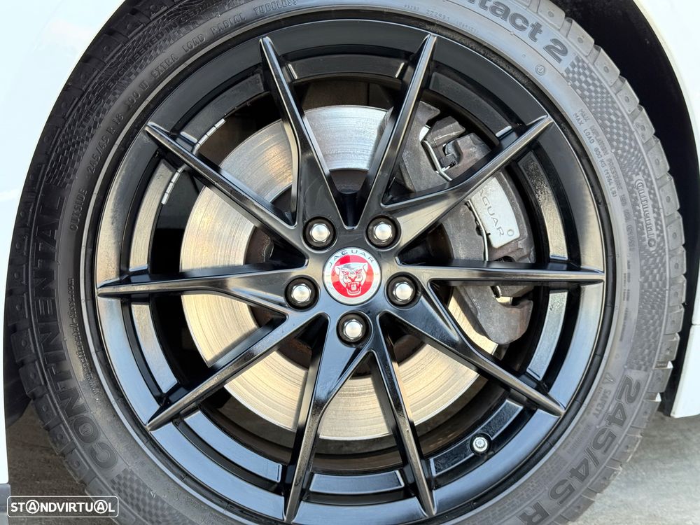 Jaguar F-Type 2.0 i4 R-Dynamic - 16