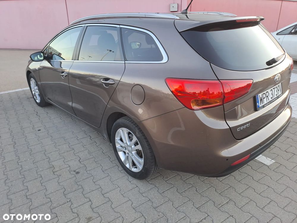 Kia Ceed 1.6 GDI XL - 5