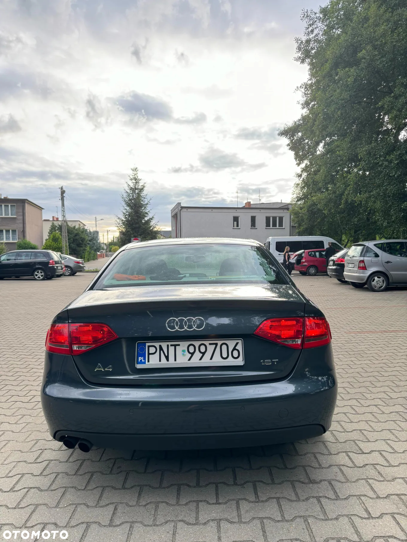 Audi A4 1.8 TFSI - 12