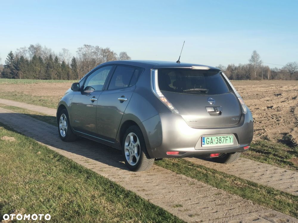 Nissan Leaf 30 kWh (mit Batterie) Acenta - 7