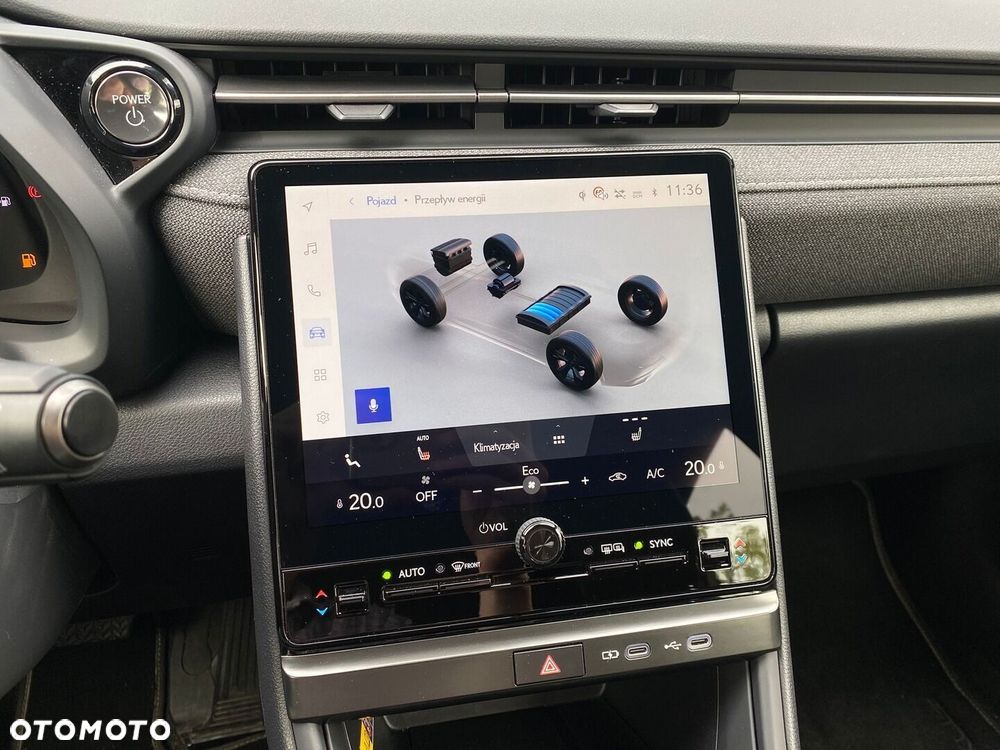 Lexus LBX 1.5 Hybrid - 16