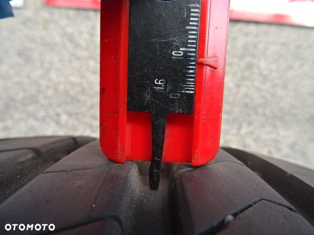 205/55/R16 88V KUMHO ECSTA HS51 - 4
