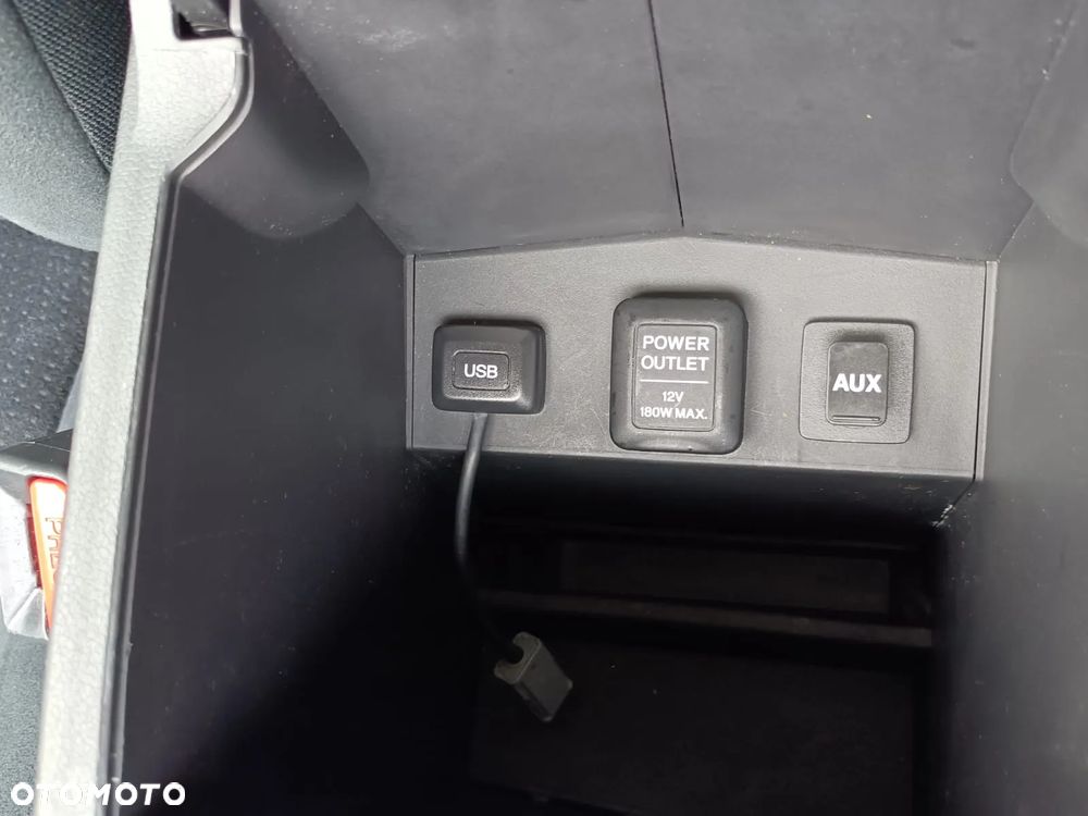 Honda CR-V 2.0i-VTEC 4WD Automatik Comfort - 31