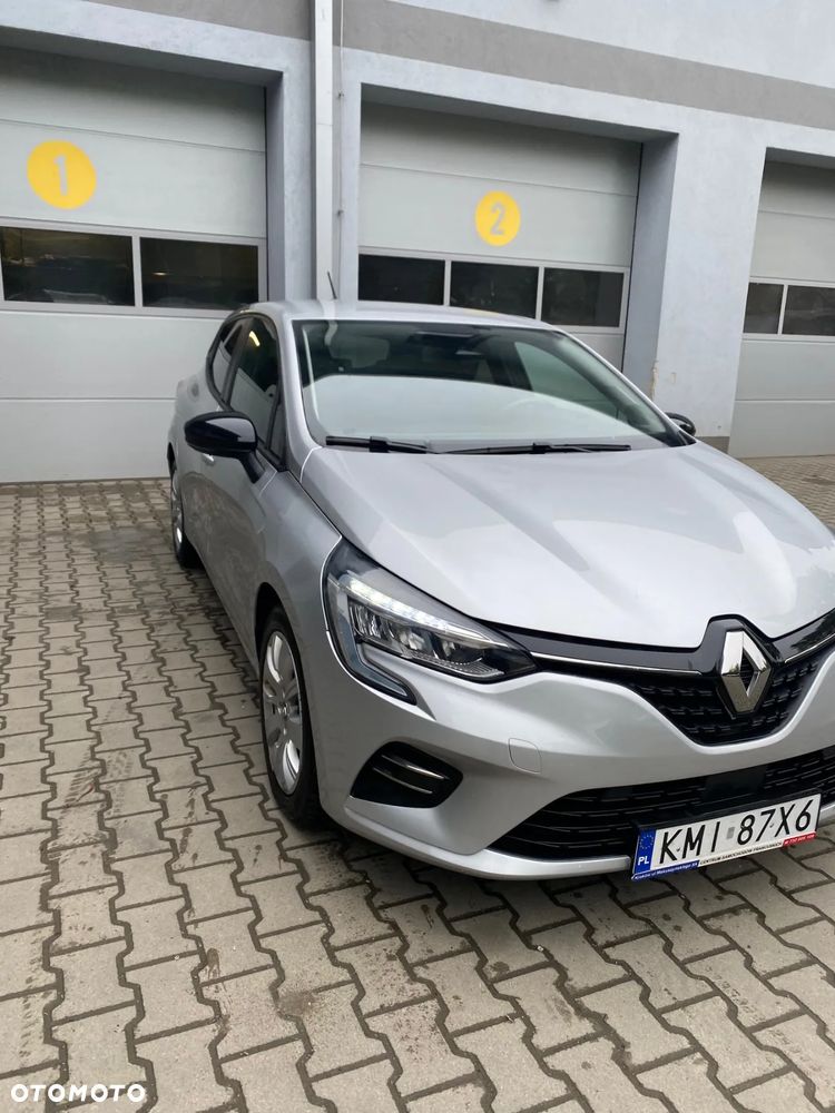 Renault Clio - 8