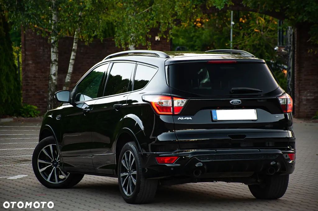 Ford Kuga 2.0 TDCi AWD ST-Line - 14