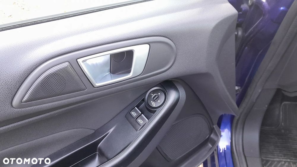 Ford Fiesta - 11