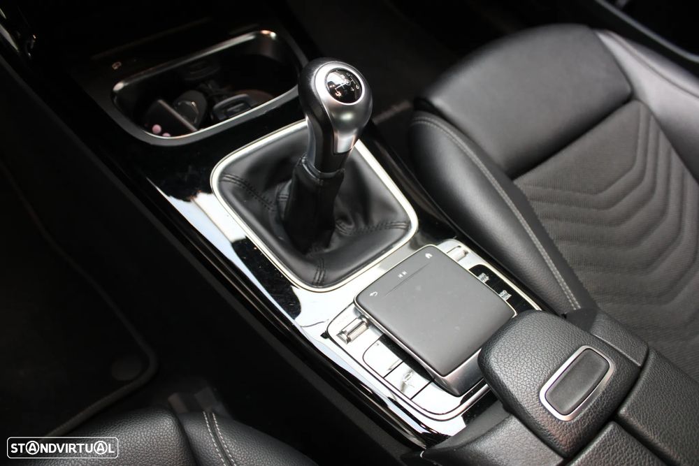 Mercedes-Benz A 200 Progressive - 26