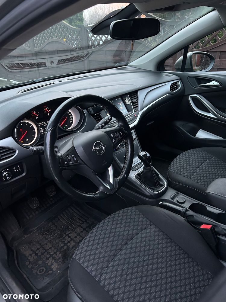 Opel Astra 1.4 T Enjoy - 6