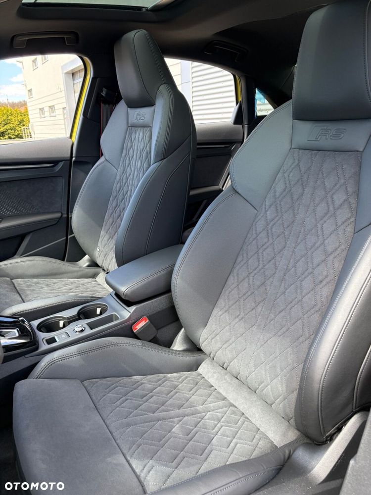 Audi RS3 Limousine - 20