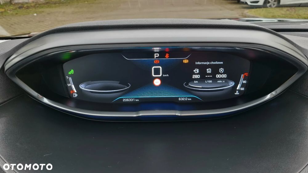 Peugeot 3008 BlueHDi 180 Stop & Start EAT8 Allure - 28